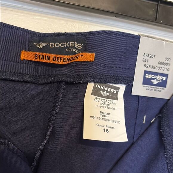 Dockers Women's Dark Navy Blue Stretch Capri Pants Size 16 with Stain Defender - Picture 9 of 9